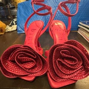 Gianni bini pink  Floral Women's Heels size 5M